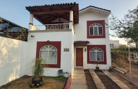 Bonita casa en Real Bugambilias Villa de Álvarez