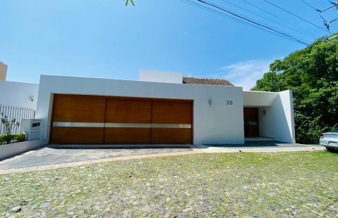 BONITA RESIDENCIA EN LA AUDIENCIA