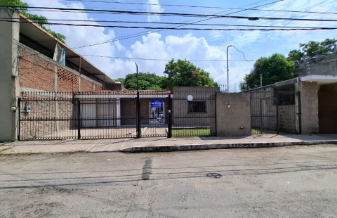 🗄️🚩🏢👨🏻‍💻LOCAL COMERCIAL EN LAS BRISAS CON 5 PRIVADOS  👨🏻‍💻🚩🏢🗄️